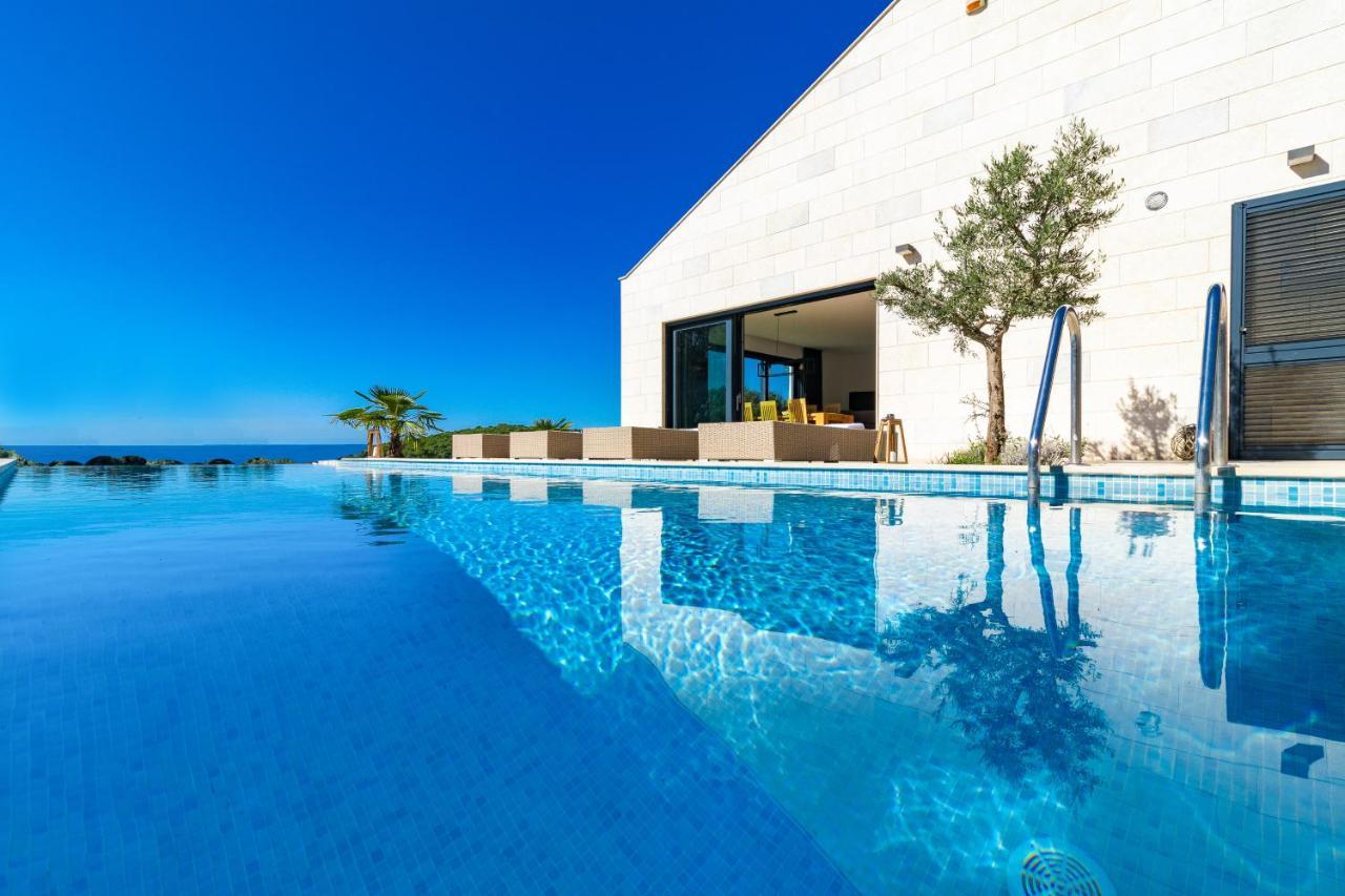 Villa Tramonto Rovinj Exterior foto